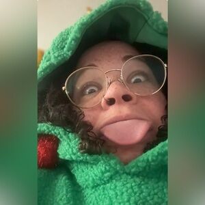 Meet your posher ondavi!